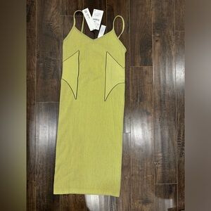 Zara Limited Edition Contour Line Midi Green Dress Size Medium